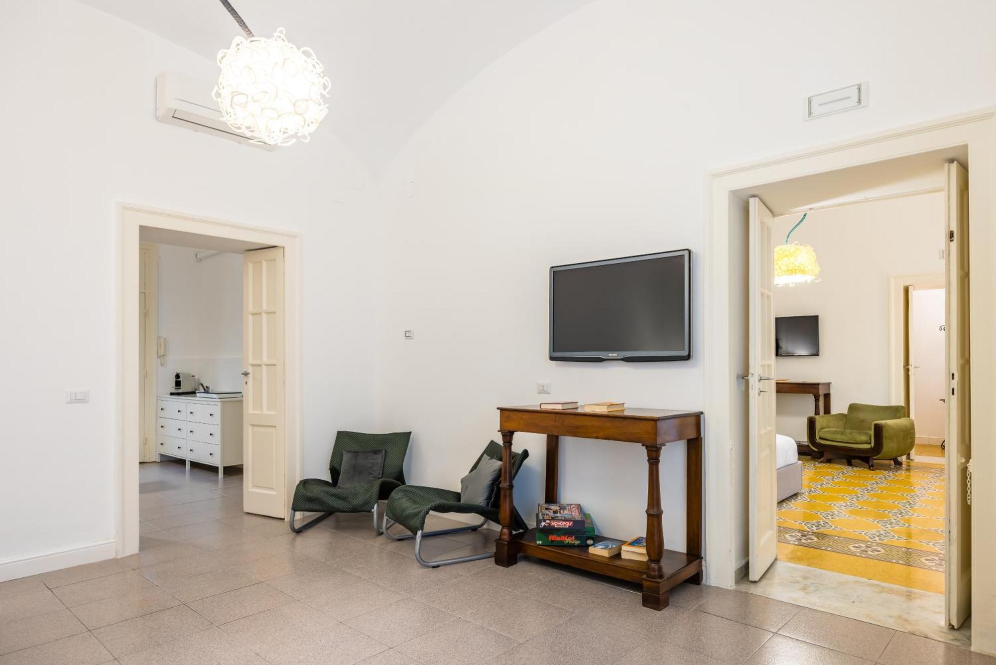 Kea Home, Entire House In The Heart Of Napels Buitenkant foto